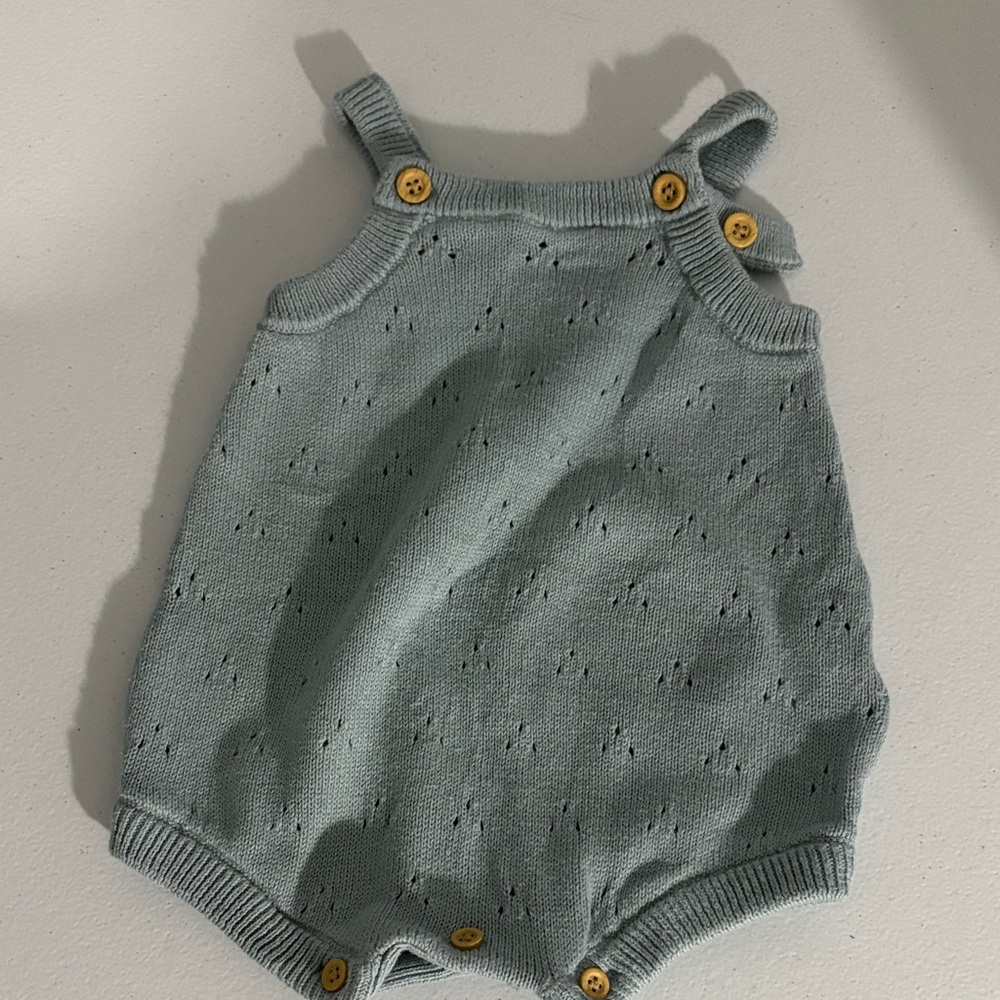 KNIT ROMPER / CARTERS ROMPER
